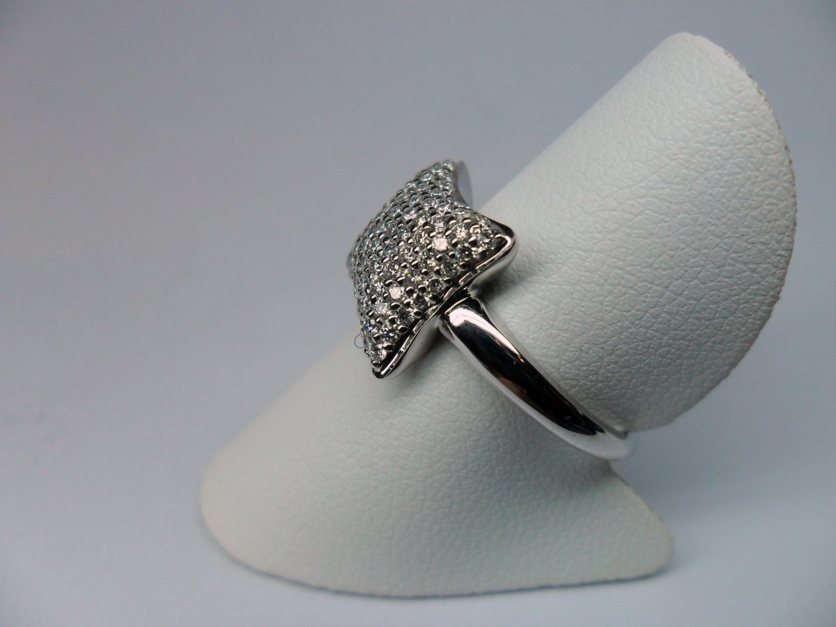 Kussen Pavé Ring Witgoud